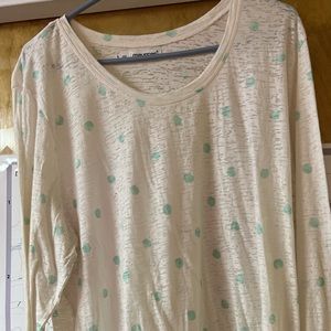 Maurice’s long sleeve plus top